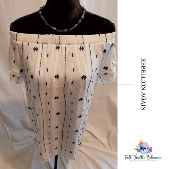 Rebellion Dresses & Skirts - Rebellion Again Off Shoulder Gauze Midi Dress M